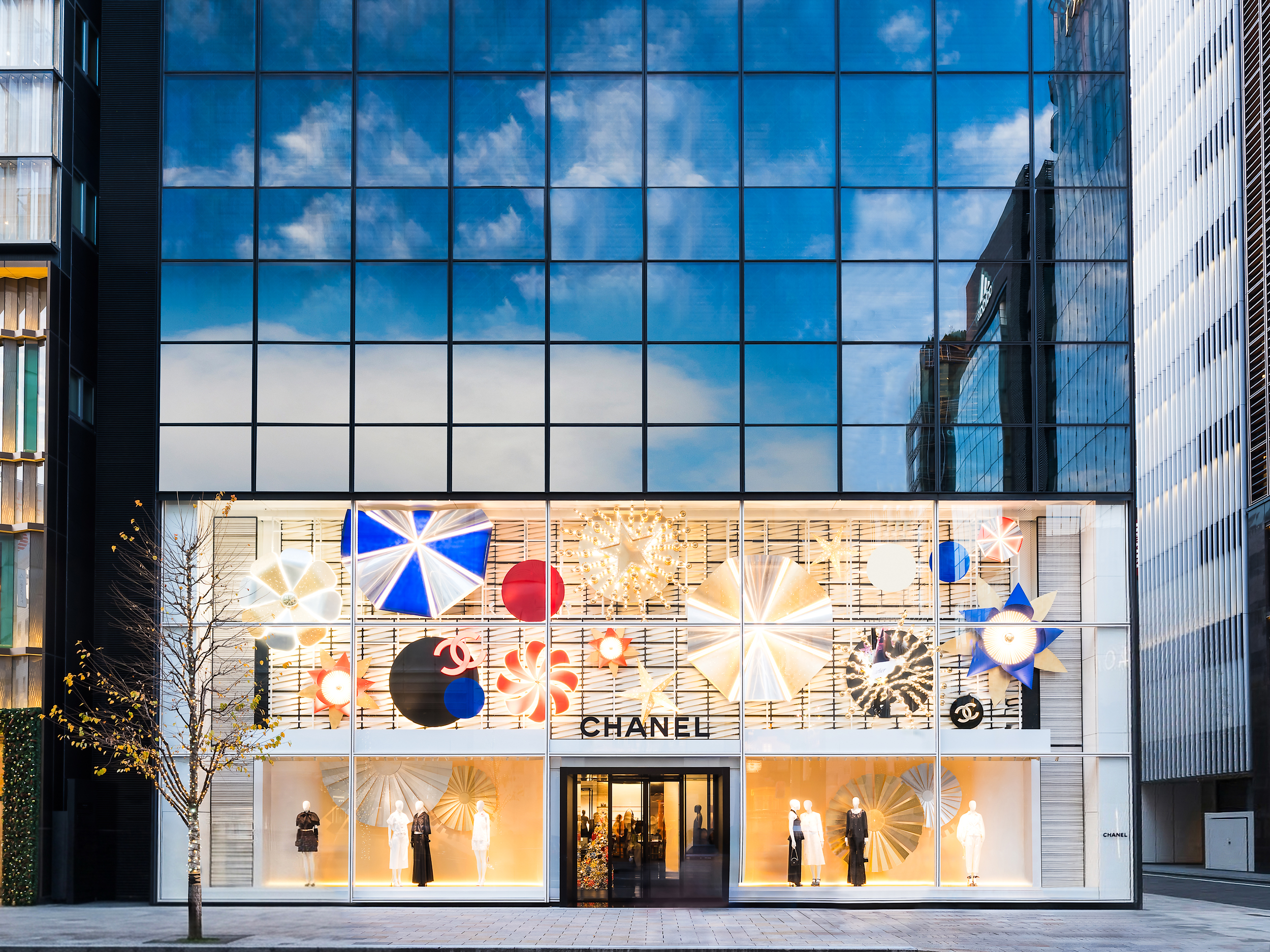 Notes from Ginza, lead plate